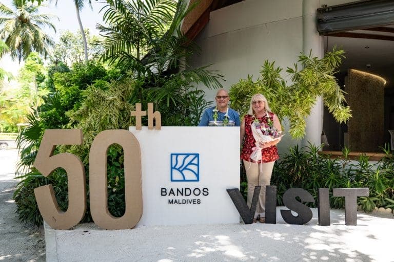 Bandos Maldives Celebrates Loyal Guests’ 50th Visit with Dedicated Coral Garden
